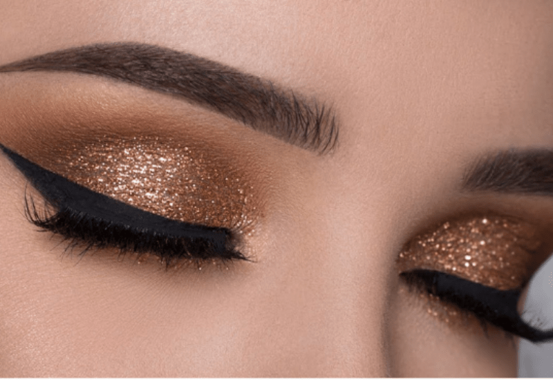 Golden eye makeup